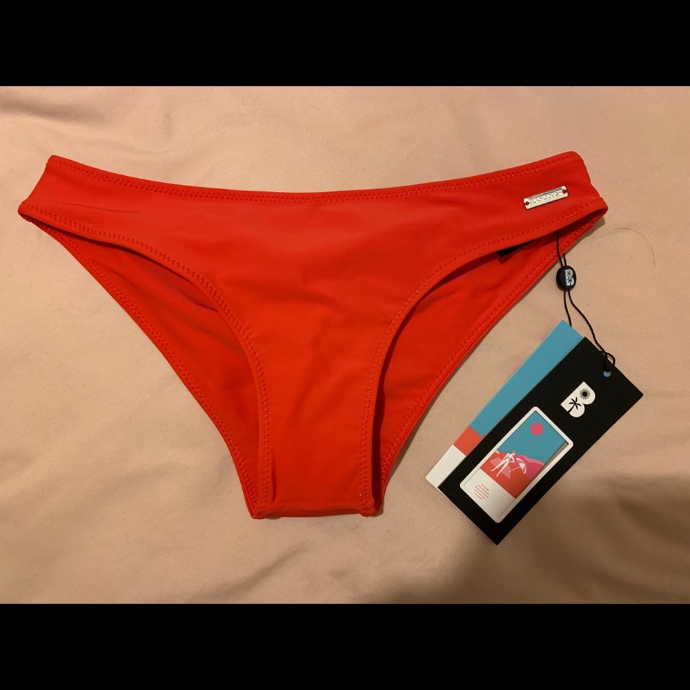 Blackbough moderate bikini bottom